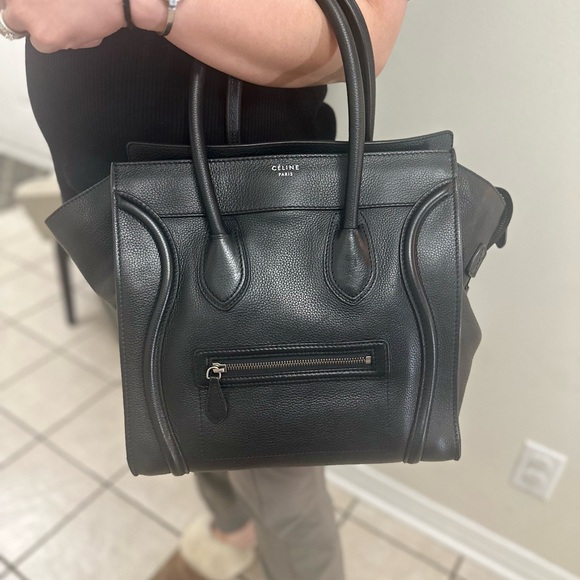 AUTHENTIC CELINE Luggage Tote - Picture 5 of 16